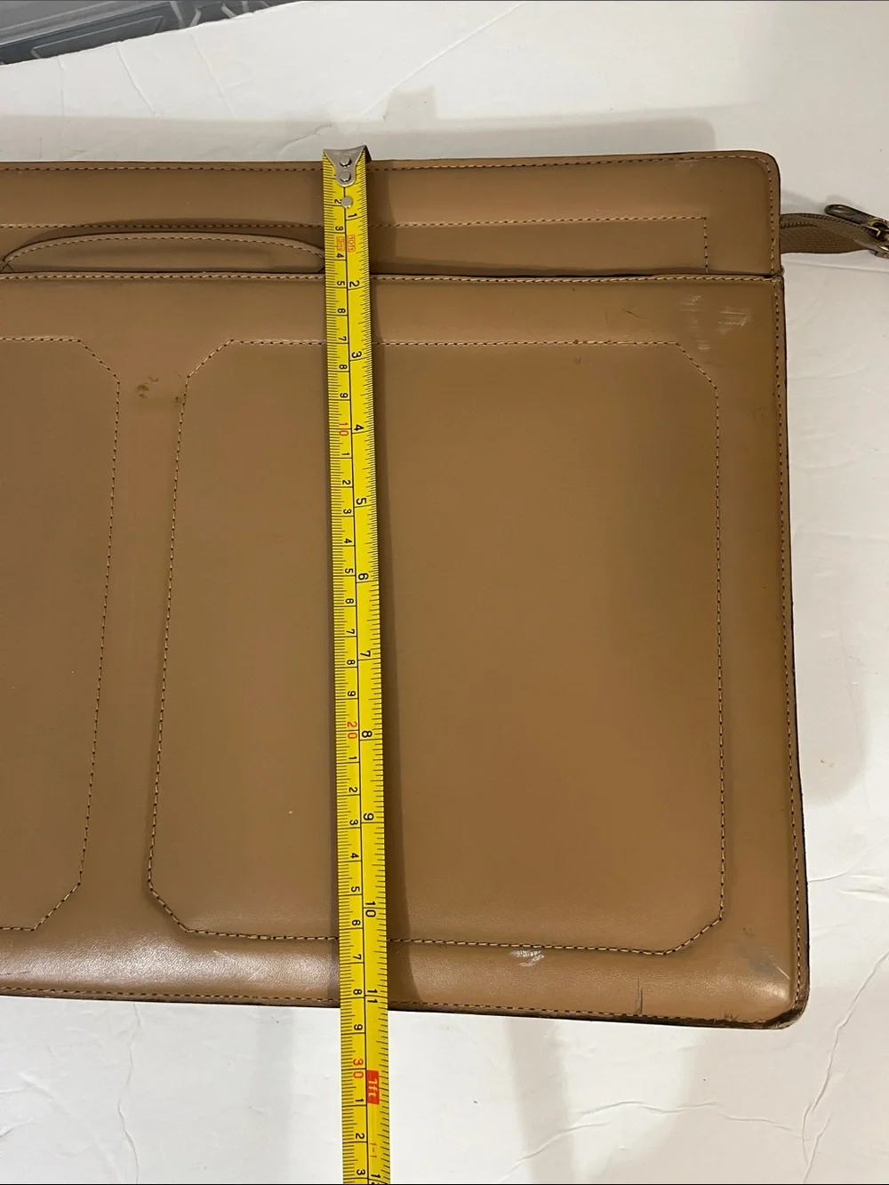 Vintage Leather Structured Tan Briefcase Attache by Giovanni Retractable Handle